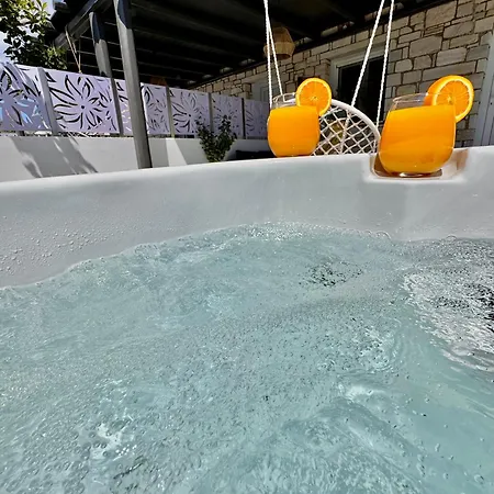 La Vie Est Belle Luxury With Jacuzzi '2' Pounda